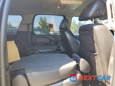 Zdjęcie 11 z 13 samochodu: 2007 GMC YUKON XL DENALI VIN:1GKFK66827J282090 - miniatura