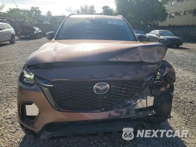 Piąte zdjęcie samochodu w środku: 2025 MAZDA CX-70 PREMIUM VIN:JM3KJDHD8S1129807 - miniatura