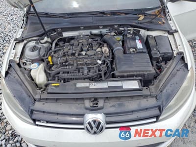 Zdjęcie 11 z 12 samochodu: 2016 VOLKSWAGEN GOLF R VIN:WVWUF7AU0GW239050 - miniatura