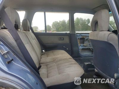 Zdjęcie 10 z 13 samochodu: 1990 HONDA CIVIC VIN:JHMEE4767LS002134 - miniatura