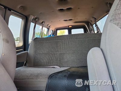 Zdjęcie 10 z 13 samochodu: 2002 FORD ECONOLINE E350 SUPER DUTY WAGON VIN:1FBSS31S22HB42735 - miniatura