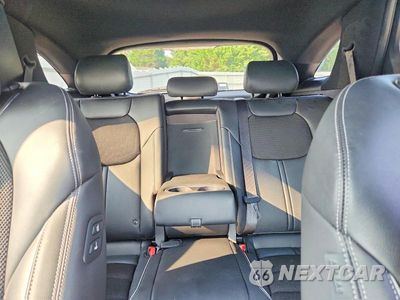 Zdjęcie 10 z 13 samochodu: 2023 GENESIS GV70 2.5T STANDARD VIN:KMUMADTB2PU086477 - miniatura