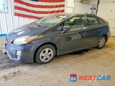 2011 TOYOTA PRIUS TWO JTDKN3DU6B1414003 - główne zdjęcie licytacji z USA - miniatura