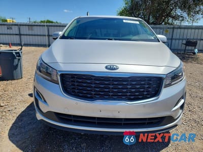 Piąte zdjęcie samochodu w środku: 2021 KIA SEDONA EX VIN:KNDMB5C16M6672757 - miniatura