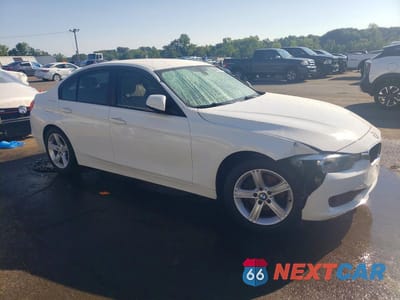 Czwarte zdjęcie samochodu z boku: 2013 BMW 328 I VIN:WBA3A5C57DF356752 - miniatura