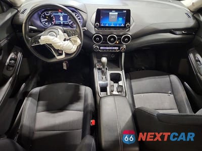 Zdjęcie 8 z 12 samochodu: 2023 NISSAN SENTRA SV VIN:3N1AB8CV3PY229358 - miniatura