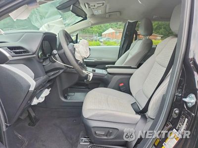 Zdjęcie 7 z 12 samochodu: 2026 TOYOTA SIENNA LE VIN:5TDKRKEC6TS298262 - miniatura