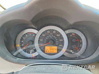 Zdjęcie 9 z 12 samochodu: 2010 TOYOTA RAV4 BASE VIN:JTMZF4DV6AD025840 - miniatura