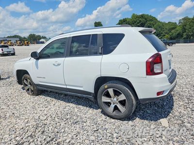 Drugie zdjęcie samochodu z przodu: 2016 JEEP COMPASS LATITUDE VIN:1C4NJDEB7GD558838 - miniatura