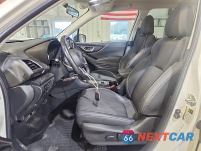 Zdjęcie 7 z 13 samochodu: 2021 SUBARU FORESTER PREMIUM VIN:JF2SKAJC2MH589000 - miniatura