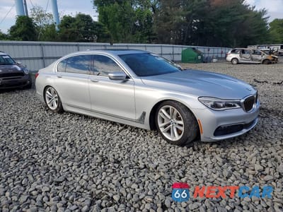 Czwarte zdjęcie samochodu z boku: 2016 BMW 750 XI VIN:WBA7F2C56GG416813 - miniatura
