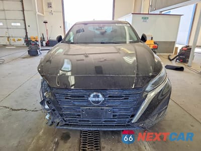 Piąte zdjęcie samochodu w środku: 2023 NISSAN ALTIMA SV VIN:1N4BL4DW9PN424091 - miniatura