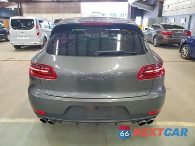 Zdjęcie 6 z 13 samochodu: 2016 PORSCHE MACAN S VIN:WP1AB2A58GLB47520 - miniatura