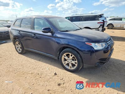 Czwarte zdjęcie samochodu z boku: 2014 MITSUBISHI OUTLANDER SE VIN:JA4AZ3A34EZ015358 - miniatura