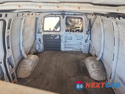 Zdjęcie 10 z 13 samochodu: 2007 CHEVROLET EXPRESS G1500 VIN:1GCFG15X371129615 - miniatura