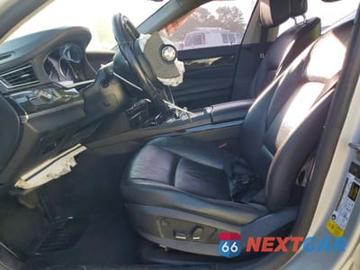 Zdjęcie 7 z 12 samochodu: 2012 BMW 740 I VIN:WBAKA4C58CDS99428 - miniatura