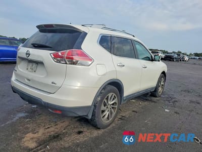 Trzecie zdjęcie samochodu z tyłu: 2015 NISSAN ROGUE SL VIN:5N1AT2MT6FC832831 - miniatura