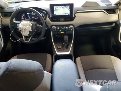 Zdjęcie 8 z 13 samochodu: 2025 TOYOTA RAV4 HYBRID XLE VIN:JTMRWRFV0SJ075002 - miniatura