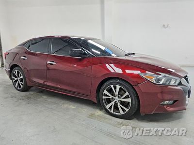 Czwarte zdjęcie samochodu z boku: 2016 NISSAN MAXIMA 3.5 S VIN:1N4AA6AP6GC421431 - miniatura