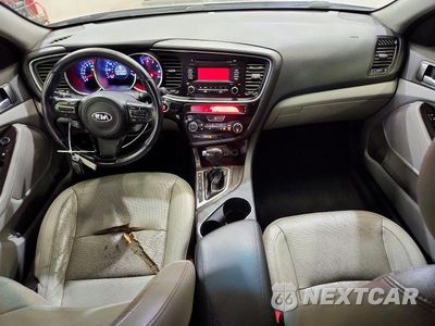 Zdjęcie 8 z 12 samochodu: 2014 KIA OPTIMA EX VIN:5XXGN4A76EG325776 - miniatura