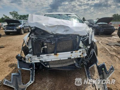 Piąte zdjęcie samochodu w środku: 2017 CADILLAC XT5 LUXURY VIN:1GYKNDRS4HZ129334 - miniatura