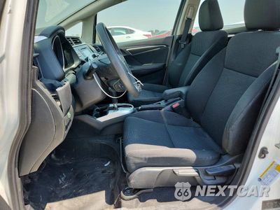 Zdjęcie 7 z 12 samochodu: 2019 HONDA FIT LX VIN:3HGGK5H4XKM721683 - miniatura