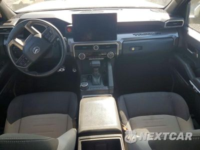 Zdjęcie 8 z 12 samochodu: 2024 TOYOTA TACOMA TRD SPORT VIN:3TMLB5JN9RM001558 - miniatura