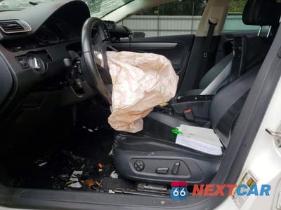 Zdjęcie 7 z 12 samochodu: 2016 VOLKSWAGEN CC BASE VIN:WVWBN7AN9GE513564 - miniatura