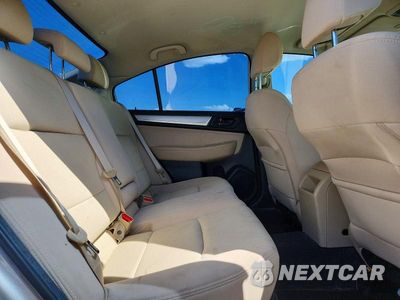 Zdjęcie 10 z 13 samochodu: 2016 SUBARU LEGACY 2.5I VIN:4S3BNBA66G3011649 - miniatura