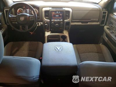 Zdjęcie 8 z 12 samochodu: 2019 RAM 1500 CLASSIC SLT VIN:1C6RR7LT3KS579334 - miniatura