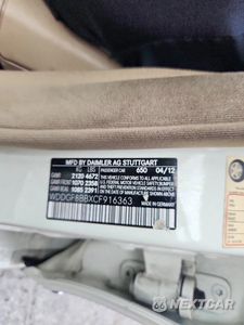 Zdjęcie 12 z 12 samochodu: 2012 MERCEDES-BENZ C 300 4MATIC VIN:WDDGF8BBXCF916363 - miniatura