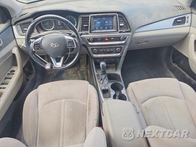 Zdjęcie 8 z 12 samochodu: 2018 HYUNDAI SONATA SEL VIN:5NPE34AFXJH650577 - miniatura