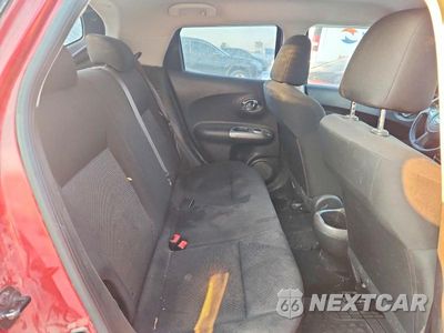 Zdjęcie 10 z 12 samochodu: 2012 NISSAN JUKE S VIN:JN8AF5MV4CT121899 - miniatura