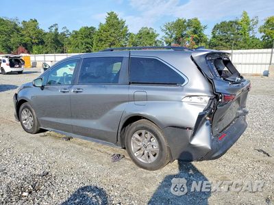 Drugie zdjęcie samochodu z przodu: 2026 TOYOTA SIENNA XLE 7-PASSENGER VIN:5TDYRKEC0TS329158 - miniatura