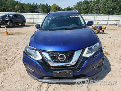 Piąte zdjęcie samochodu w środku: 2019 NISSAN ROGUE SV VIN:5N1AT2MV9KC717278 - miniatura