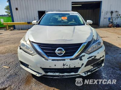 Piąte zdjęcie samochodu w środku: 2016 NISSAN ALTIMA 2.5 SL VIN:1N4AL3AP3GC164401 - miniatura