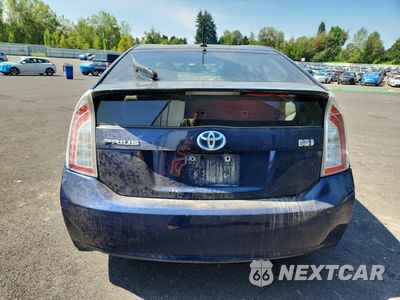 Zdjęcie 6 z 13 samochodu: 2012 TOYOTA PRIUS THREE VIN:JTDKN3DU4C1523075 - miniatura