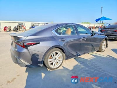 Trzecie zdjęcie samochodu z tyłu: 2022 LEXUS IS 300 VIN:JTHAA1D22N5122029 - miniatura