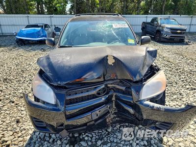 Piąte zdjęcie samochodu w środku: 2011 TOYOTA RAV4 BASE VIN:2T3BF4DV4BW123318 - miniatura