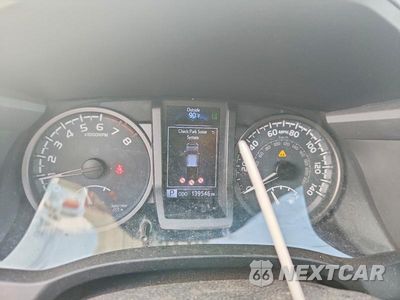 Zdjęcie 9 z 12 samochodu: 2019 TOYOTA TACOMA TRD SPORT VIN:3TMCZ5AN8KM282981 - miniatura