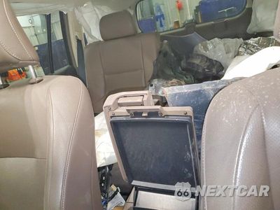 Zdjęcie 10 z 14 samochodu: 2016 LEXUS GX 460 VIN:JTJBM7FX2G5127658 - miniatura