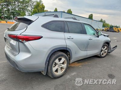 Trzecie zdjęcie samochodu z tyłu: 2021 TOYOTA HIGHLANDER L VIN:5TDCZRBH5MS539873 - miniatura