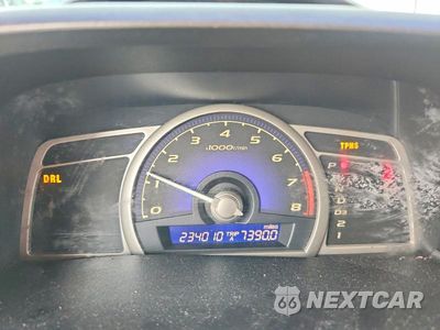 Zdjęcie 9 z 12 samochodu: 2010 HONDA CIVIC LX VIN:2HGFA1F5XAH317816 - miniatura