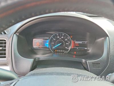 Zdjęcie 9 z 13 samochodu: 2017 FORD EXPLORER XLT VIN:1FM5K8D83HGA46208 - miniatura