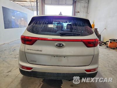 Zdjęcie 6 z 12 samochodu: 2017 KIA SPORTAGE LX VIN:KNDPM3AC4H7067006 - miniatura