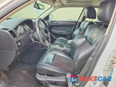 Zdjęcie 7 z 12 samochodu: 2010 CHRYSLER 300 S VIN:2C3CA2CV1AH328672 - miniatura