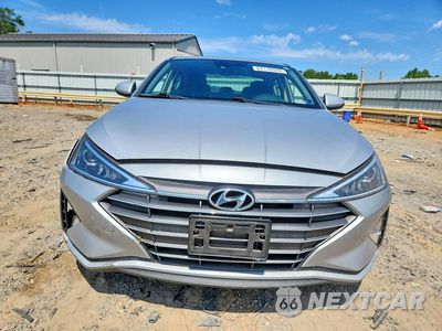 Piąte zdjęcie samochodu w środku: 2020 HYUNDAI ELANTRA VIN:KMHD84LF9LU024422 - miniatura