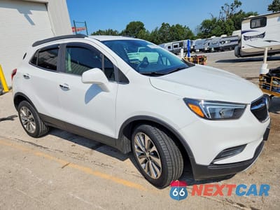 Czwarte zdjęcie samochodu z boku: 2020 BUICK ENCORE PREFERRED VIN:KL4CJASB3LB000916 - miniatura