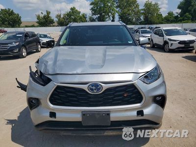 Piąte zdjęcie samochodu w środku: 2021 TOYOTA HIGHLANDER HYBRID XLE VIN:5TDGBRCH2MS517012 - miniatura