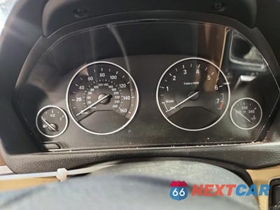 Zdjęcie 9 z 12 samochodu: 2015 BMW 328 XI SULEV VIN:WBA3B5G59FNS19828 - miniatura